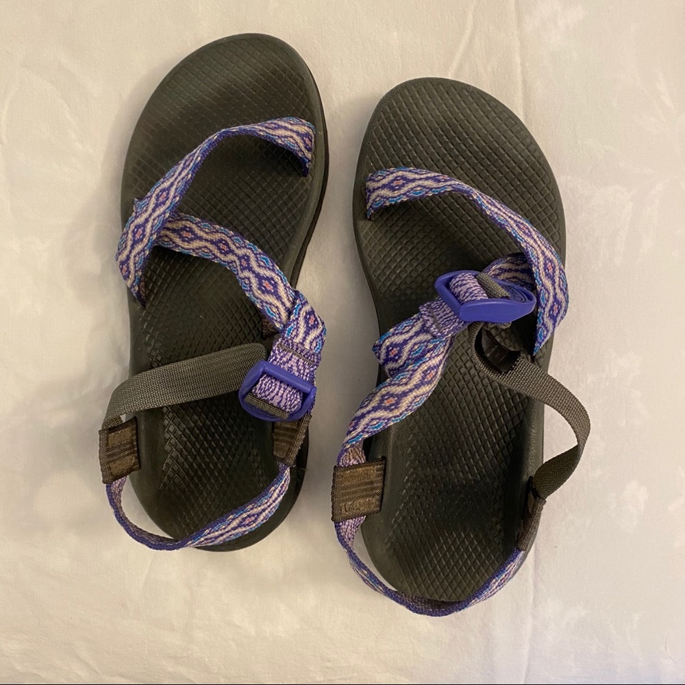 Chaco Women’s Z Cloud 2 size 7 sandal in purple